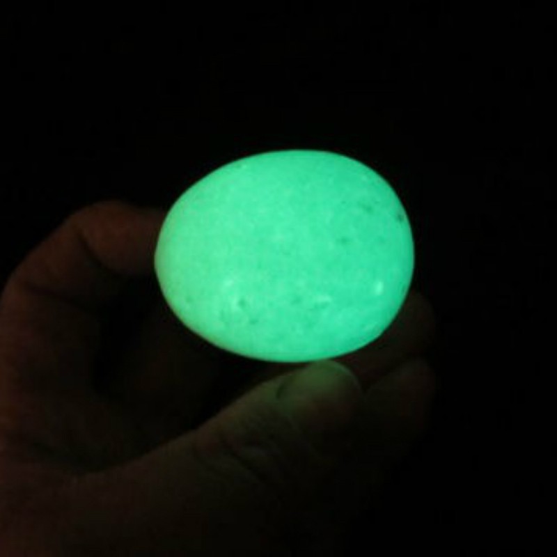 Glow-in-the-dark photoluminescent calcite eggs – Set of 4 - Image 3
