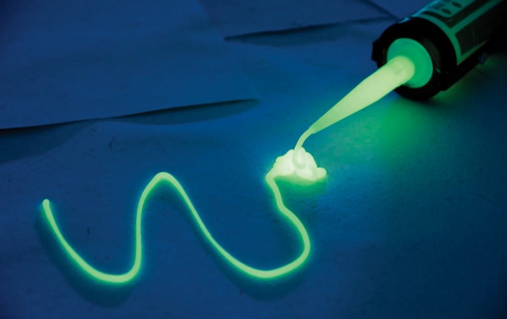 Silicone fotoluminescente che si illumina al buio - immagine 4