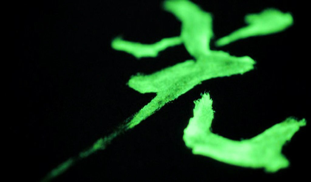 Silicone fotoluminescente che si illumina al buio - immagine 8
